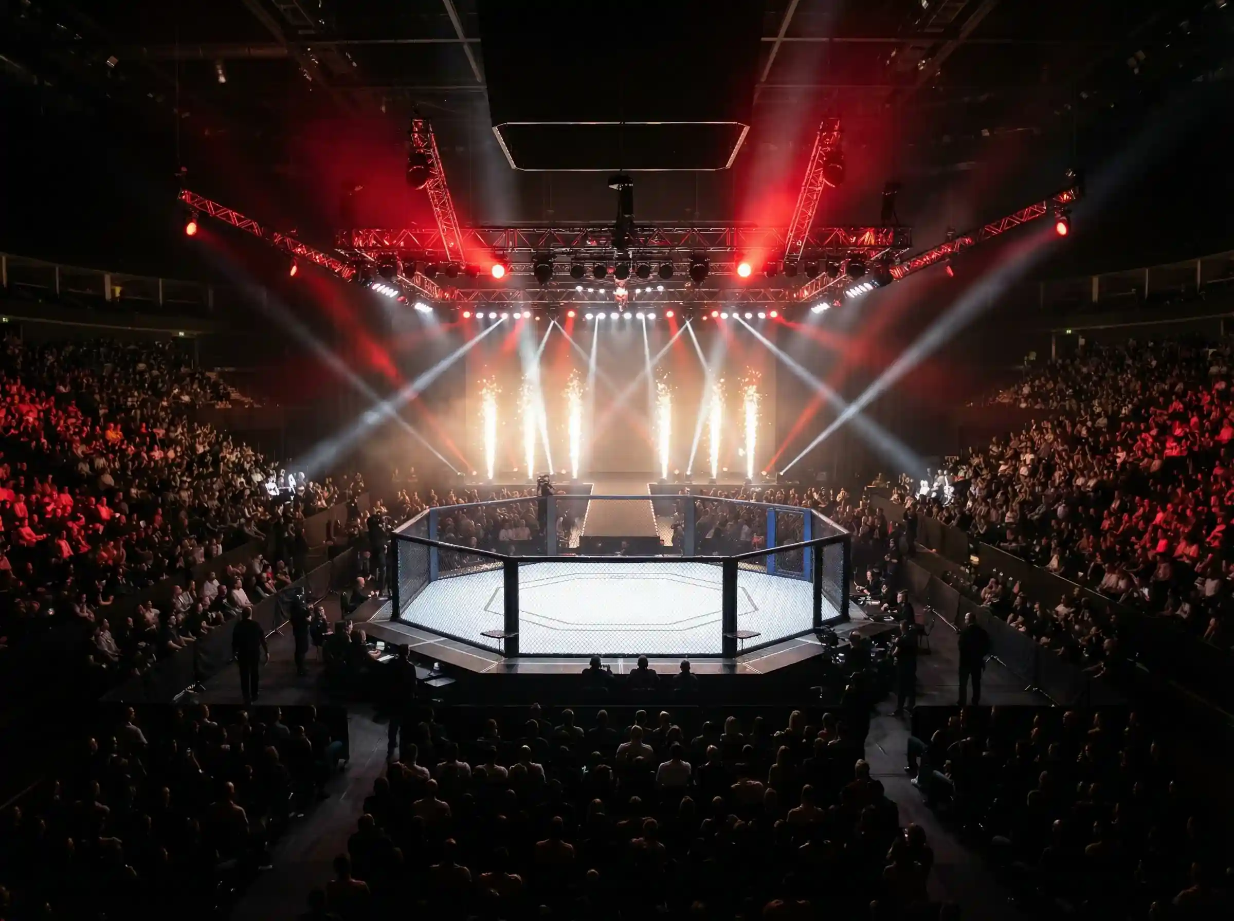 Gala MMA z widokiem na oktagon i publiczność — porównanie federacji UFC i KSW